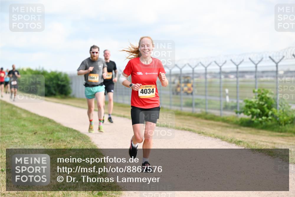 14.09.2025 - Airport Race Dr. Thomas Lammeyer http://msf.ph/oto/8867576 14.09.2025 12:09:25 Laufen 1667, 4034 meine-sportfotos.de