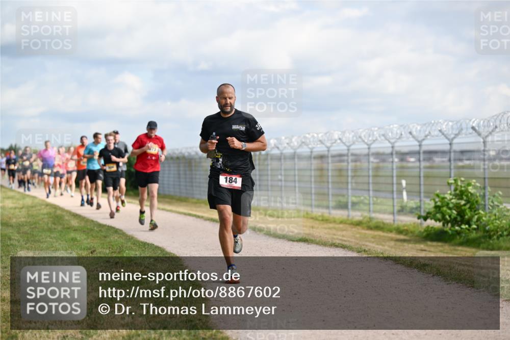 14.09.2025 - Airport Race Dr. Thomas Lammeyer http://msf.ph/oto/8867602 14.09.2025 12:09:35 Laufen 184 meine-sportfotos.de