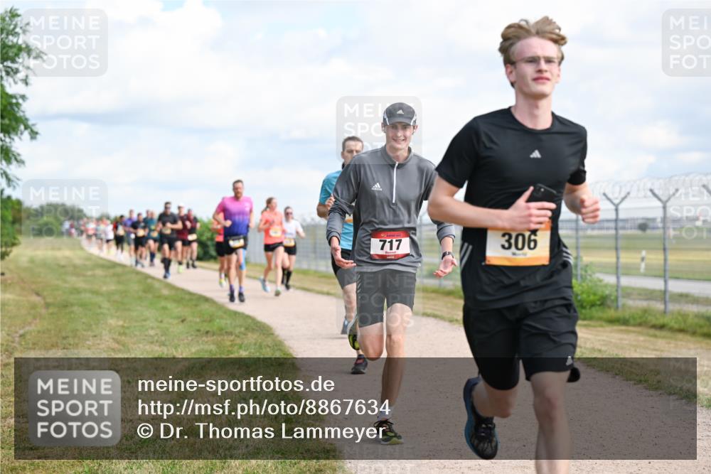 14.09.2025 - Airport Race Dr. Thomas Lammeyer http://msf.ph/oto/8867634 14.09.2025 12:09:42 Laufen 717, 306 meine-sportfotos.de