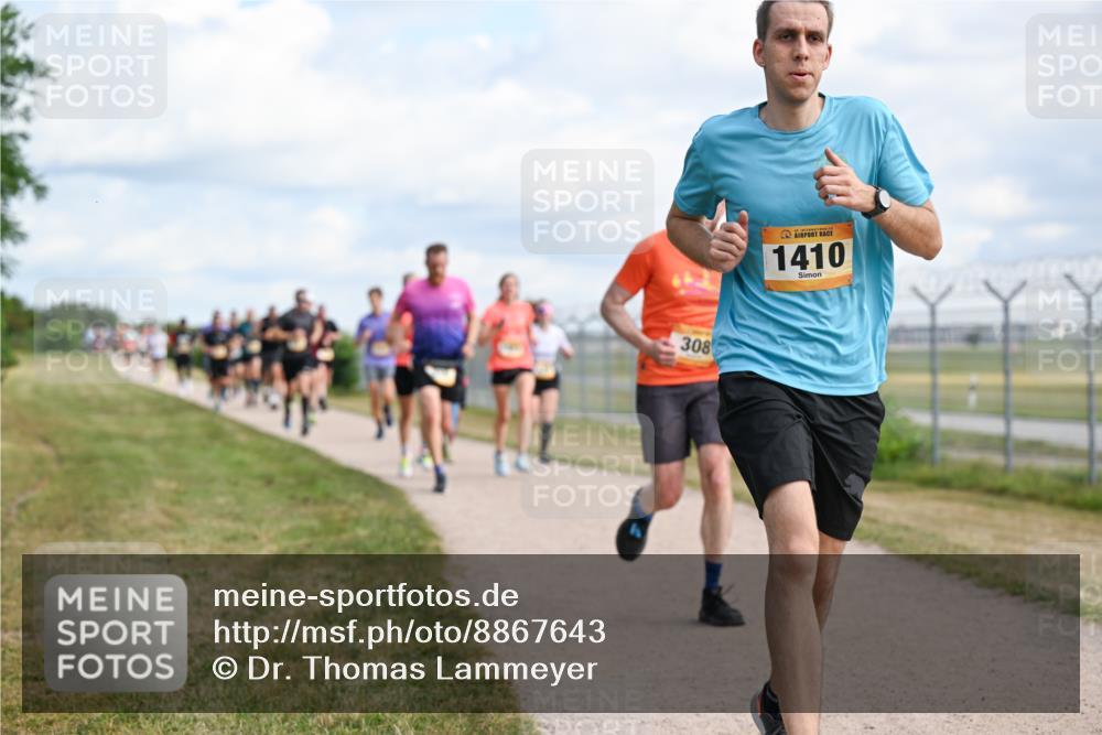 14.09.2025 - Airport Race Dr. Thomas Lammeyer http://msf.ph/oto/8867643 14.09.2025 12:09:44 Laufen 308, 1410 meine-sportfotos.de