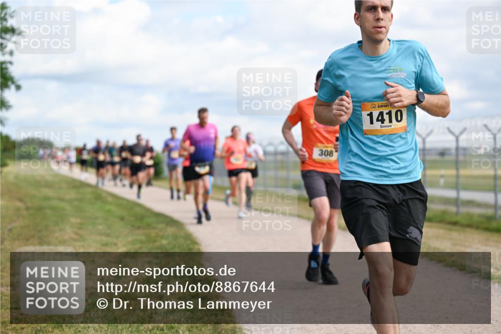 14.09.2025 - Airport Race Dr. Thomas Lammeyer http://msf.ph/oto/8867644 14.09.2025 12:09:45 Laufen 308, 1410 meine-sportfotos.de