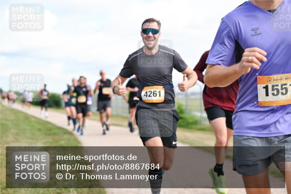 14.09.2025 - Airport Race Dr. Thomas Lammeyer http://msf.ph/oto/8867684 14.09.2025 12:09:52 Laufen 4261, 155 meine-sportfotos.de
