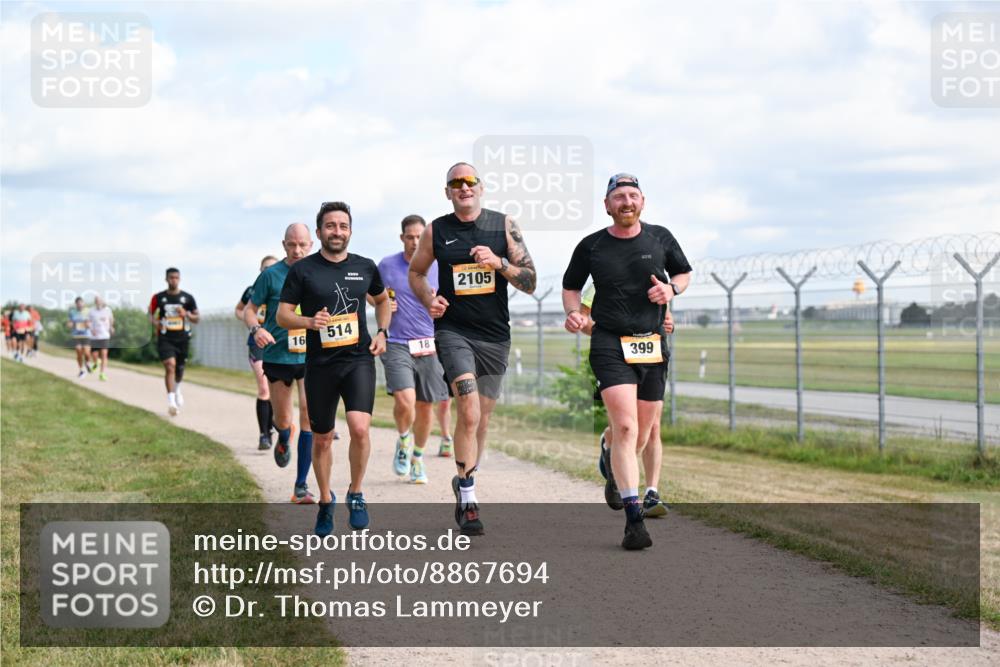 14.09.2025 - Airport Race Dr. Thomas Lammeyer http://msf.ph/oto/8867694 14.09.2025 12:09:54 Laufen 2105, 16, 514, 18, 399 meine-sportfotos.de