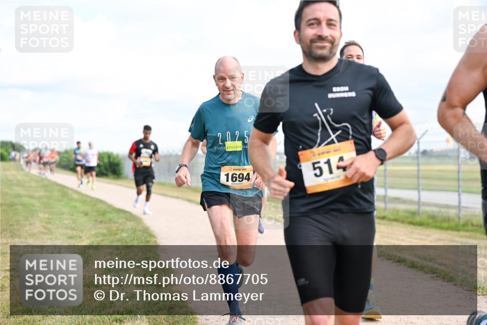 14.09.2025 - Airport Race Dr. Thomas Lammeyer http://msf.ph/oto/8867705 14.09.2025 12:09:56 Laufen 2025, 2, 1694, 514 meine-sportfotos.de