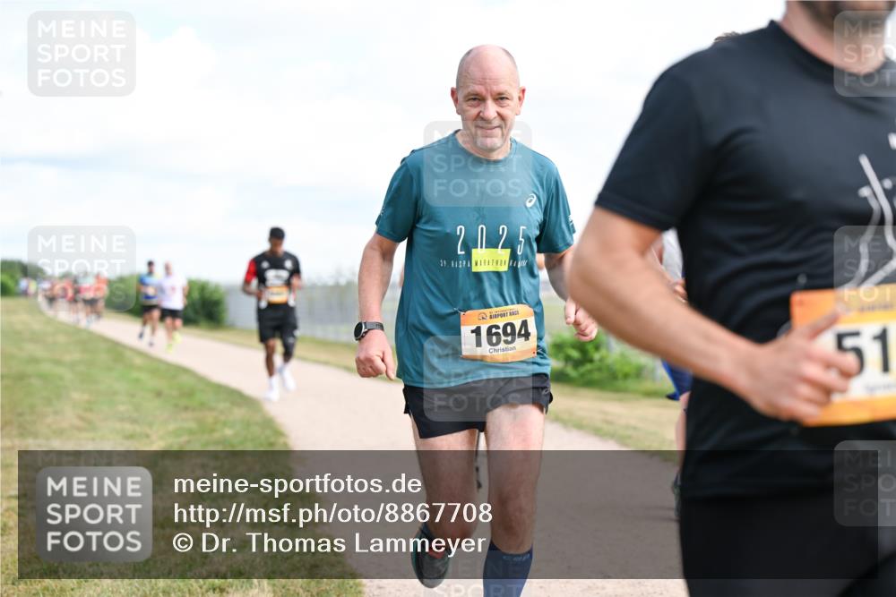 14.09.2025 - Airport Race Dr. Thomas Lammeyer http://msf.ph/oto/8867708 14.09.2025 12:09:56 Laufen 2025, 39, 1694, 51 meine-sportfotos.de