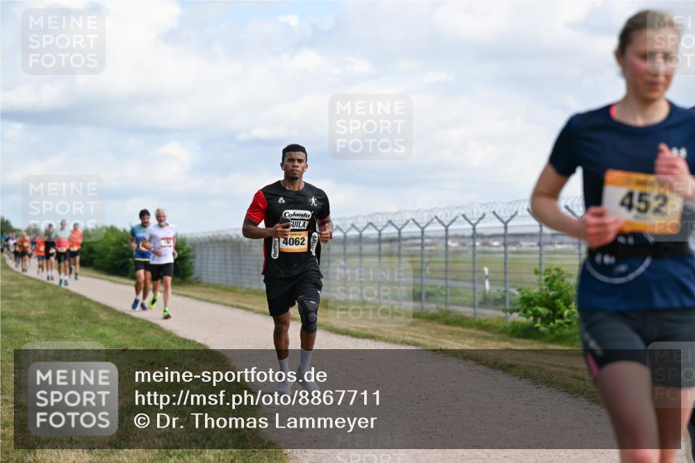 14.09.2025 - Airport Race Dr. Thomas Lammeyer http://msf.ph/oto/8867711 14.09.2025 12:09:58 Laufen 452, 4062 meine-sportfotos.de