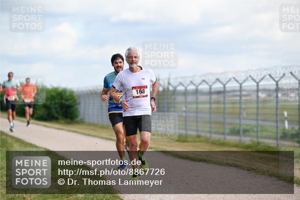 14.09.2025 - Airport Race Dr. Thomas Lammeyer http://msf.ph/oto/8867726 14.09.2025 12:10:01 Laufen 168 meine-sportfotos.de