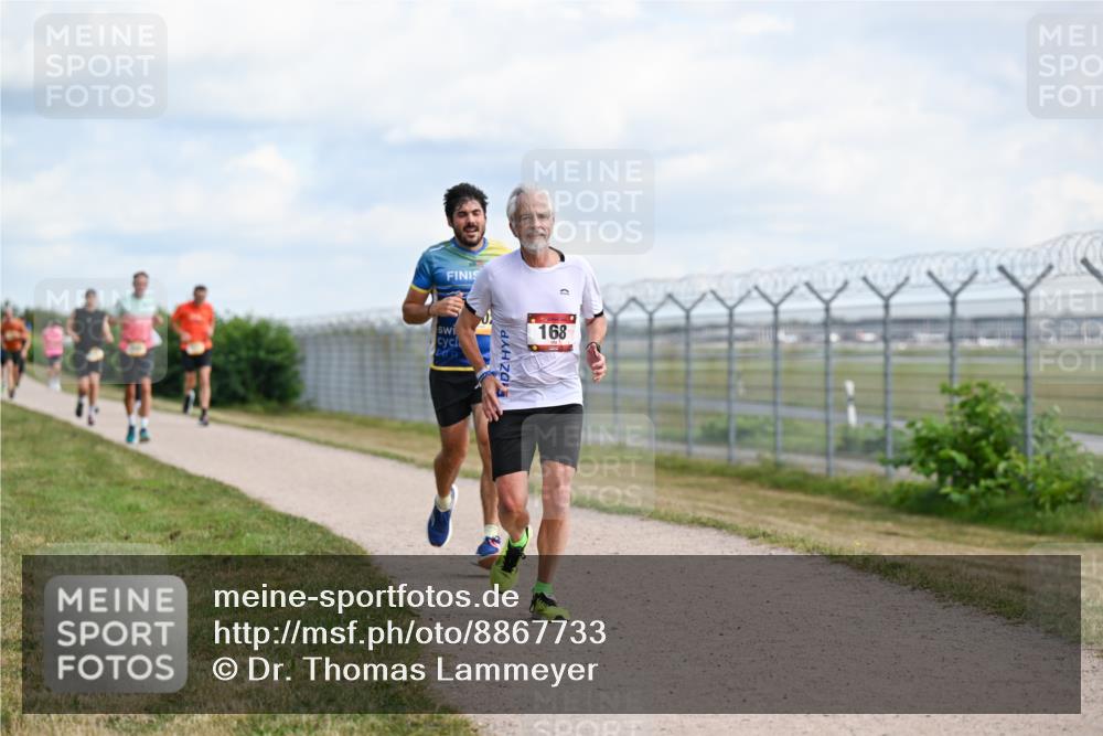 14.09.2025 - Airport Race Dr. Thomas Lammeyer http://msf.ph/oto/8867733 14.09.2025 12:10:02 Laufen 168 meine-sportfotos.de