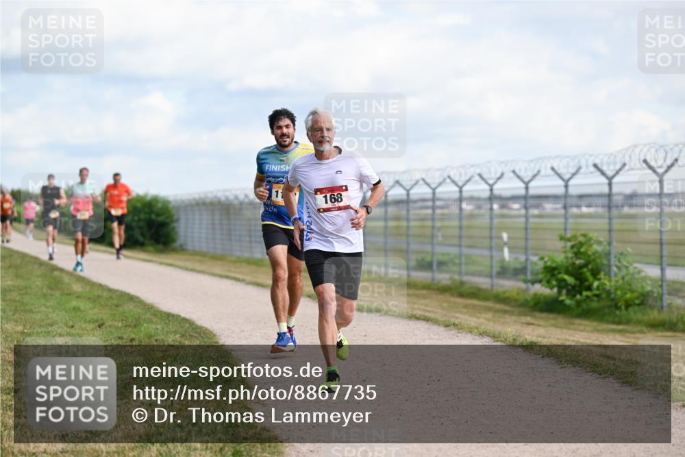 14.09.2025 - Airport Race Dr. Thomas Lammeyer http://msf.ph/oto/8867735 14.09.2025 12:10:02 Laufen 11, 168 meine-sportfotos.de