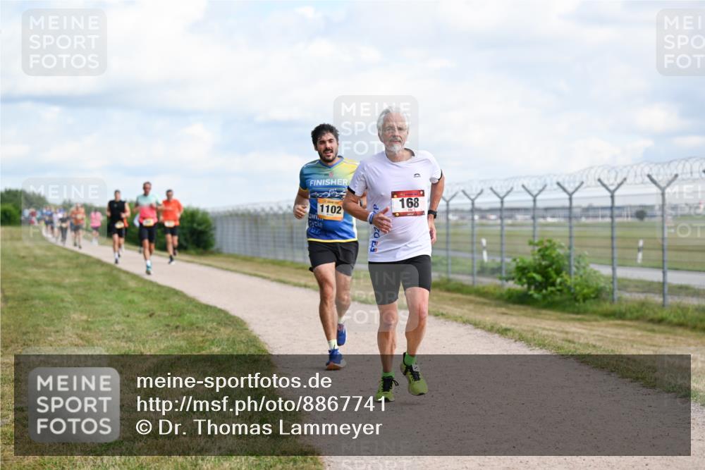 14.09.2025 - Airport Race Dr. Thomas Lammeyer http://msf.ph/oto/8867741 14.09.2025 12:10:03 Laufen 1102, 168 meine-sportfotos.de