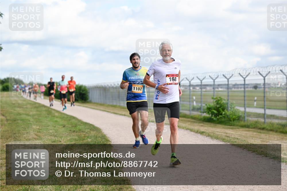 14.09.2025 - Airport Race Dr. Thomas Lammeyer http://msf.ph/oto/8867742 14.09.2025 12:10:03 Laufen 168, 1102 meine-sportfotos.de