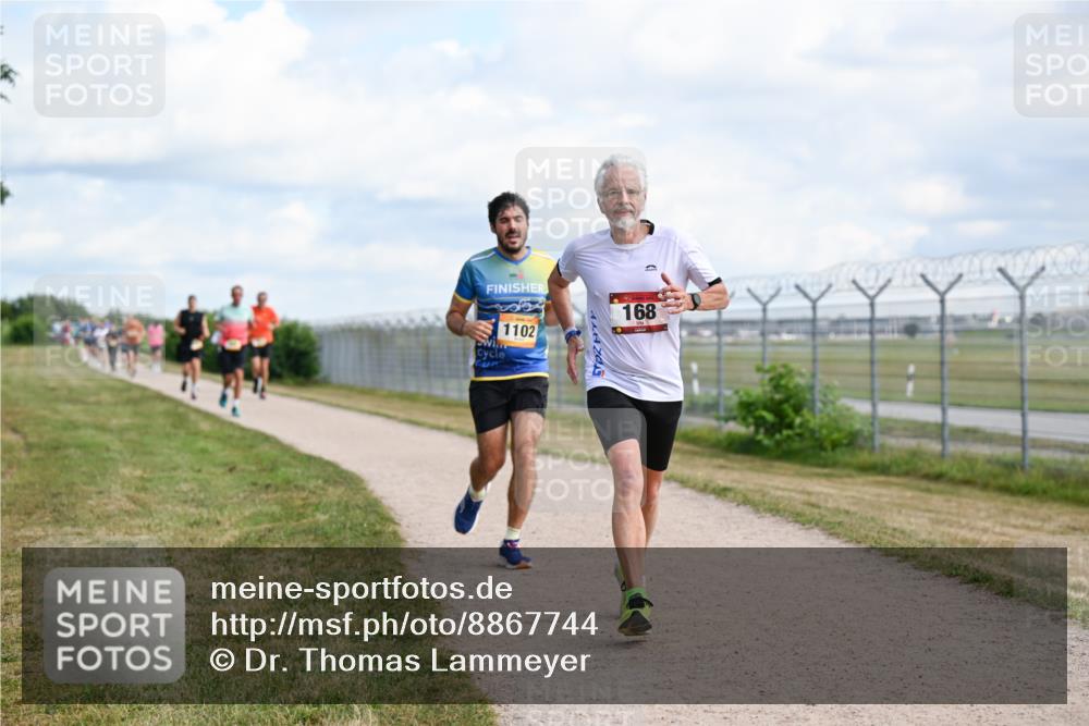 14.09.2025 - Airport Race Dr. Thomas Lammeyer http://msf.ph/oto/8867744 14.09.2025 12:10:04 Laufen 1102, 168 meine-sportfotos.de