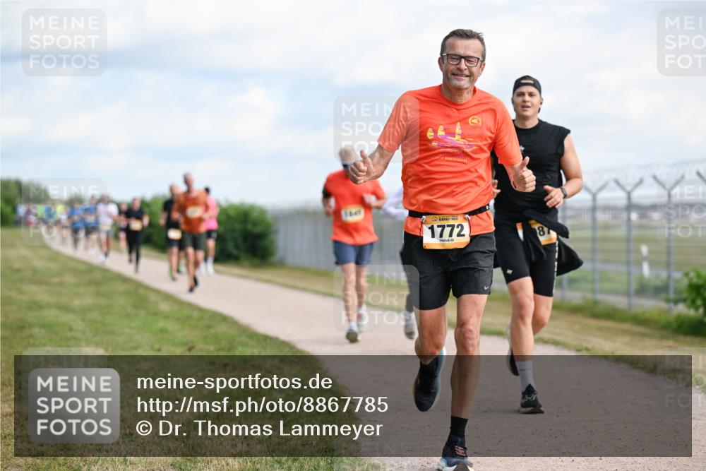 14.09.2025 - Airport Race Dr. Thomas Lammeyer http://msf.ph/oto/8867785 14.09.2025 12:10:13 Laufen 1772, 87 meine-sportfotos.de