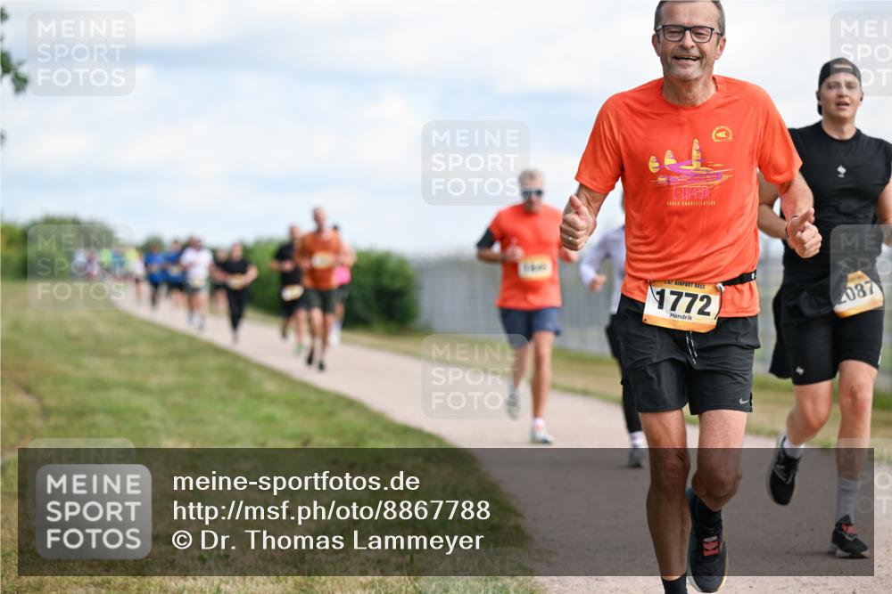 14.09.2025 - Airport Race Dr. Thomas Lammeyer http://msf.ph/oto/8867788 14.09.2025 12:10:13 Laufen 1772, 087 meine-sportfotos.de