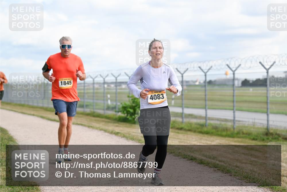 14.09.2025 - Airport Race Dr. Thomas Lammeyer http://msf.ph/oto/8867799 14.09.2025 12:10:16 Laufen 1845, 4083 meine-sportfotos.de