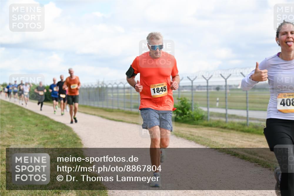14.09.2025 - Airport Race Dr. Thomas Lammeyer http://msf.ph/oto/8867804 14.09.2025 12:10:17 Laufen 1845, 408 meine-sportfotos.de