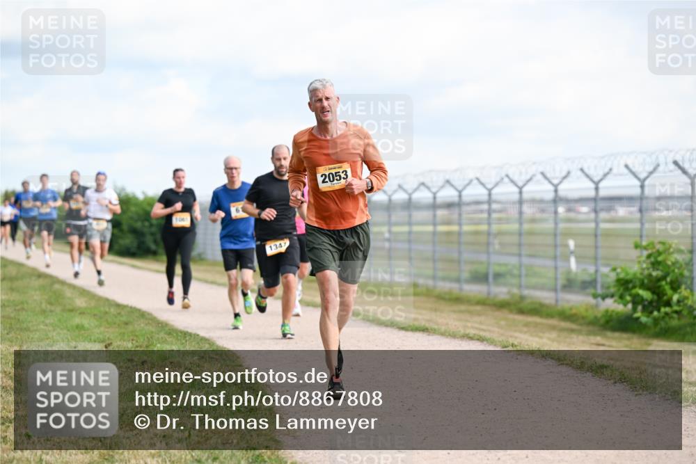 14.09.2025 - Airport Race Dr. Thomas Lammeyer http://msf.ph/oto/8867808 14.09.2025 12:10:19 Laufen 1001, 1347, 2053 meine-sportfotos.de