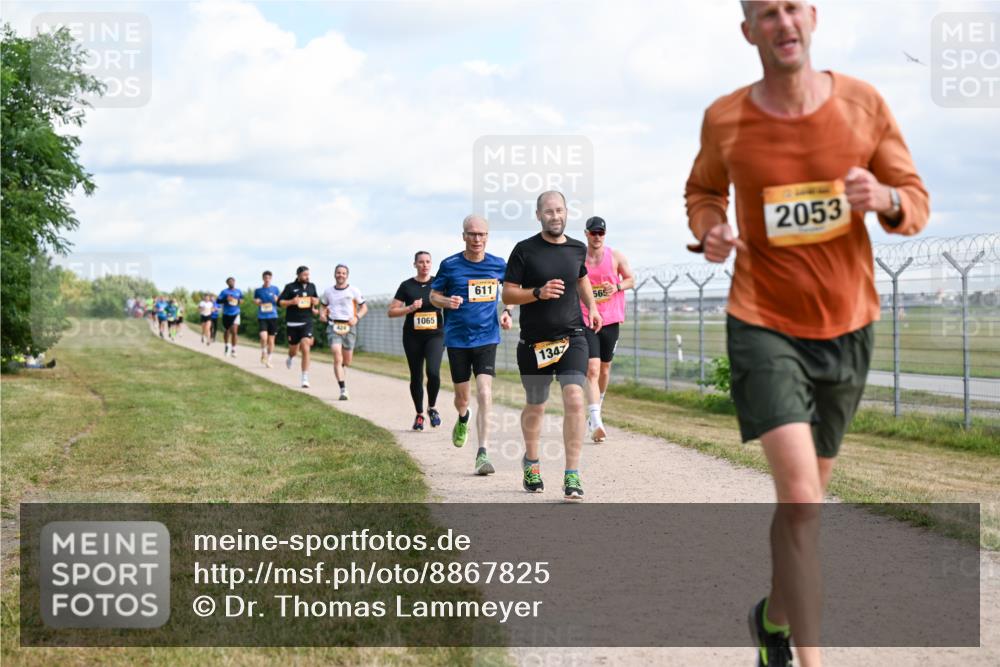 14.09.2025 - Airport Race Dr. Thomas Lammeyer http://msf.ph/oto/8867825 14.09.2025 12:10:22 Laufen 1065, 611, 565, 1347, 2053 meine-sportfotos.de