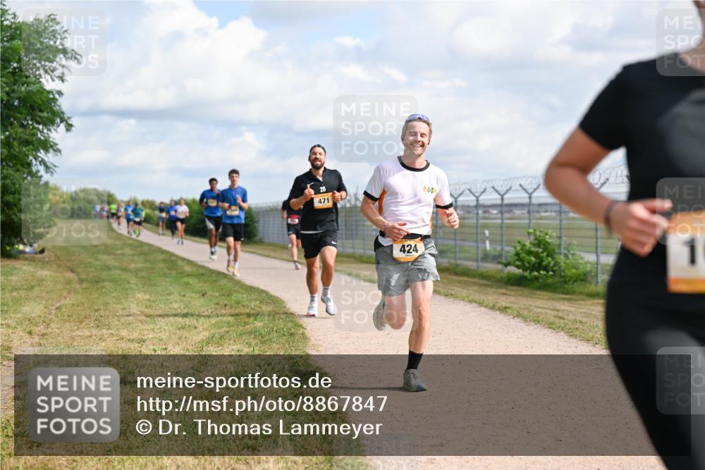 14.09.2025 - Airport Race Dr. Thomas Lammeyer http://msf.ph/oto/8867847 14.09.2025 12:10:26 Laufen 28, 471, 424, 1 meine-sportfotos.de