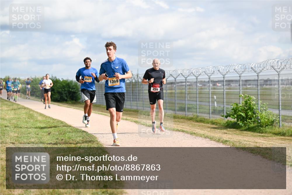 14.09.2025 - Airport Race Dr. Thomas Lammeyer http://msf.ph/oto/8867863 14.09.2025 12:10:29 Laufen 2001, 1369, 255 meine-sportfotos.de