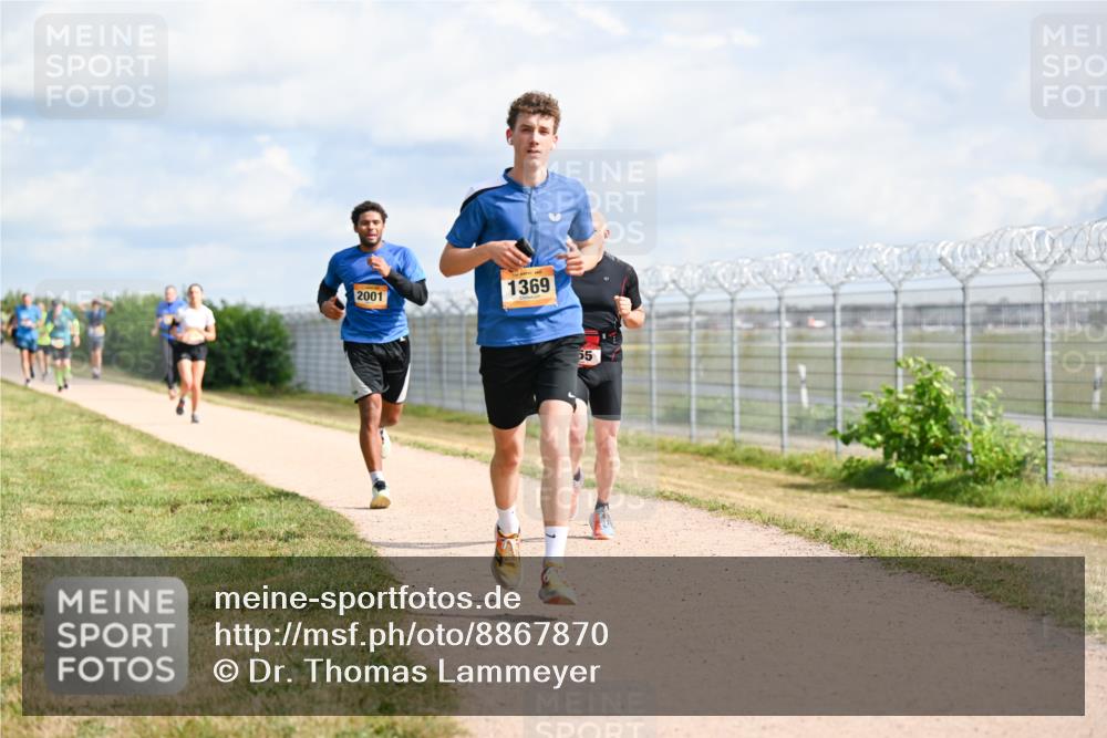 14.09.2025 - Airport Race Dr. Thomas Lammeyer http://msf.ph/oto/8867870 14.09.2025 12:10:30 Laufen 2001, 1369, 65 meine-sportfotos.de