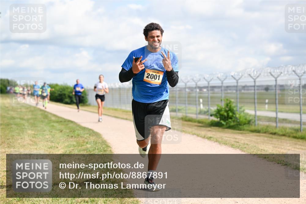 14.09.2025 - Airport Race Dr. Thomas Lammeyer http://msf.ph/oto/8867891 14.09.2025 12:10:34 Laufen 2001 meine-sportfotos.de