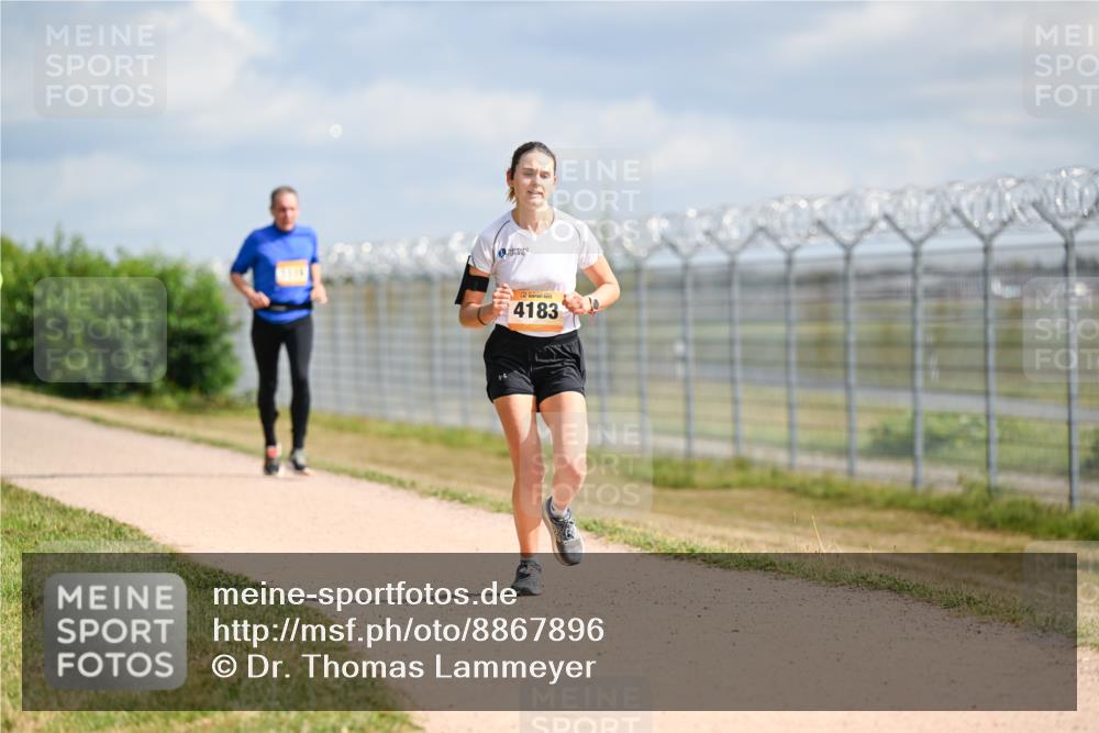 14.09.2025 - Airport Race Dr. Thomas Lammeyer http://msf.ph/oto/8867896 14.09.2025 12:10:36 Laufen 4183 meine-sportfotos.de