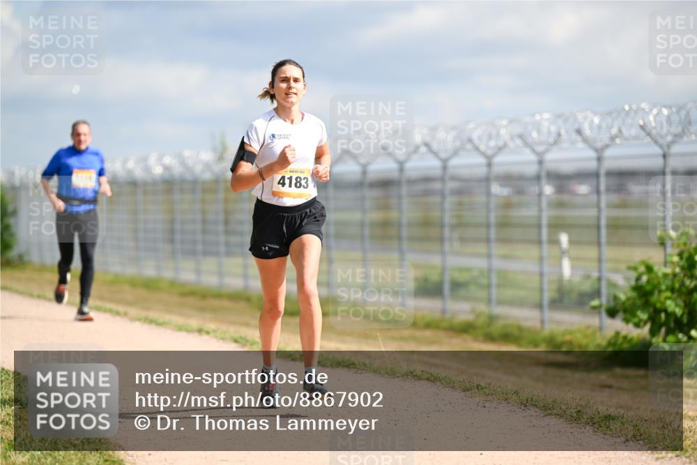 14.09.2025 - Airport Race Dr. Thomas Lammeyer http://msf.ph/oto/8867902 14.09.2025 12:10:36 Laufen 4183 meine-sportfotos.de