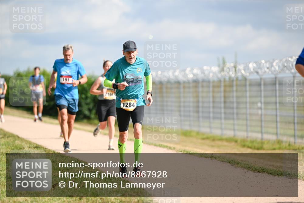 14.09.2025 - Airport Race Dr. Thomas Lammeyer http://msf.ph/oto/8867928 14.09.2025 12:10:41 Laufen 191, 1284 meine-sportfotos.de