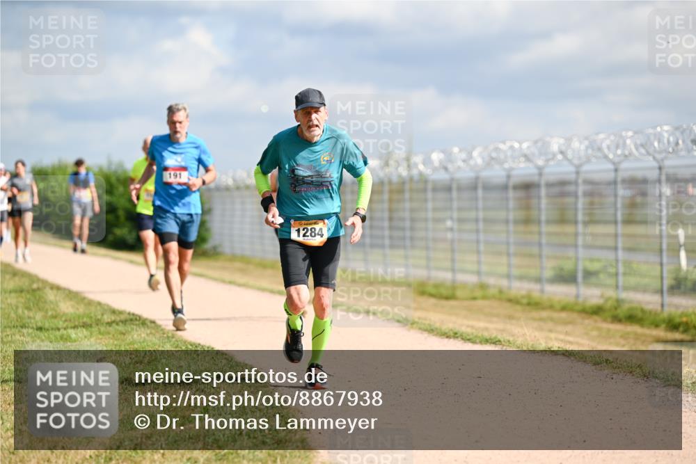 14.09.2025 - Airport Race Dr. Thomas Lammeyer http://msf.ph/oto/8867938 14.09.2025 12:10:43 Laufen 191, 1284 meine-sportfotos.de