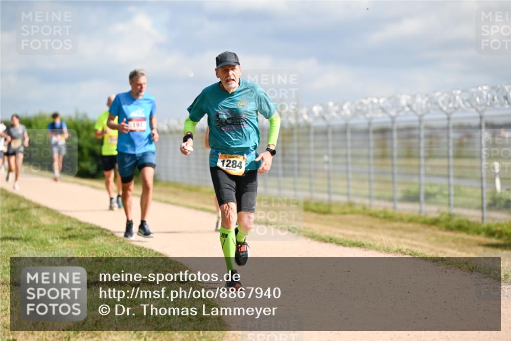 14.09.2025 - Airport Race Dr. Thomas Lammeyer http://msf.ph/oto/8867940 14.09.2025 12:10:43 Laufen 191, 1284 meine-sportfotos.de