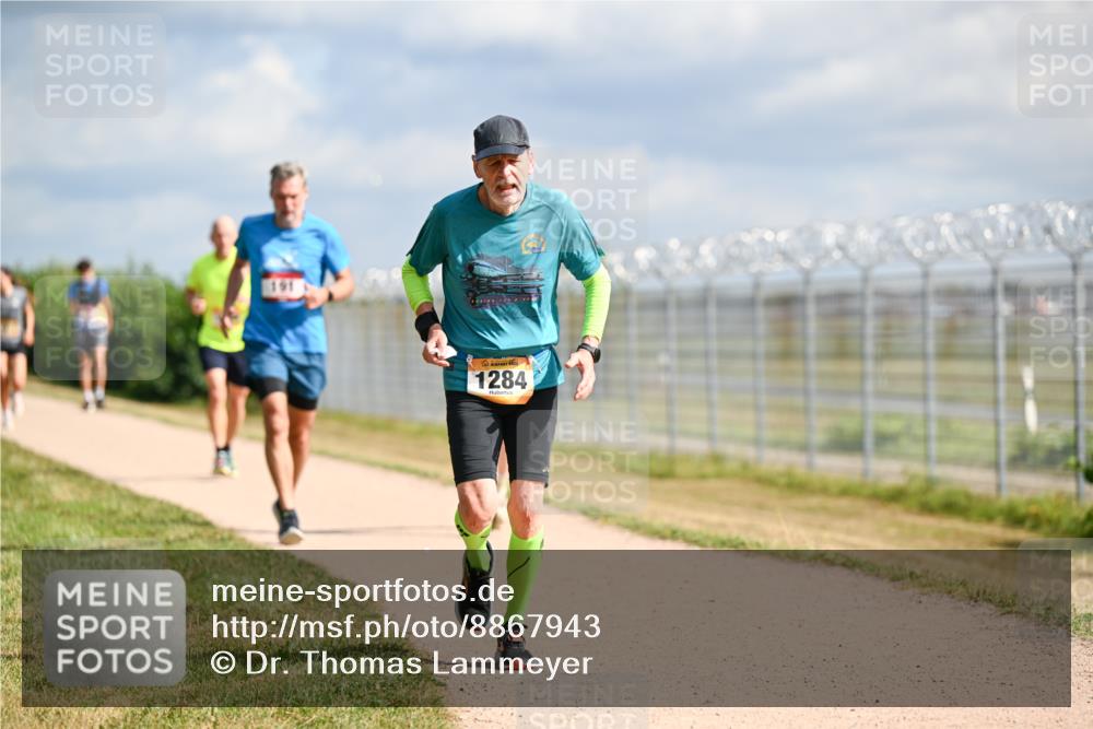 14.09.2025 - Airport Race Dr. Thomas Lammeyer http://msf.ph/oto/8867943 14.09.2025 12:10:44 Laufen 1284 meine-sportfotos.de