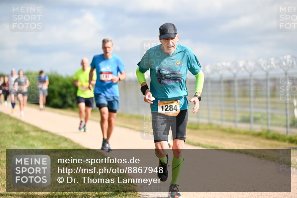 14.09.2025 - Airport Race Dr. Thomas Lammeyer http://msf.ph/oto/8867948 14.09.2025 12:10:44 Laufen 1284 meine-sportfotos.de