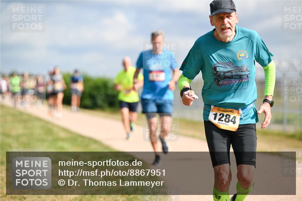 14.09.2025 - Airport Race Dr. Thomas Lammeyer http://msf.ph/oto/8867951 14.09.2025 12:10:45 Laufen 707, 1284, 2021 meine-sportfotos.de