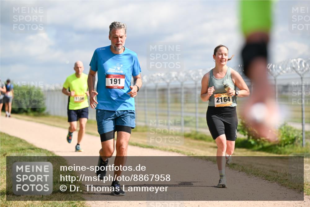 14.09.2025 - Airport Race Dr. Thomas Lammeyer http://msf.ph/oto/8867958 14.09.2025 12:10:47 Laufen 191, 2164 meine-sportfotos.de