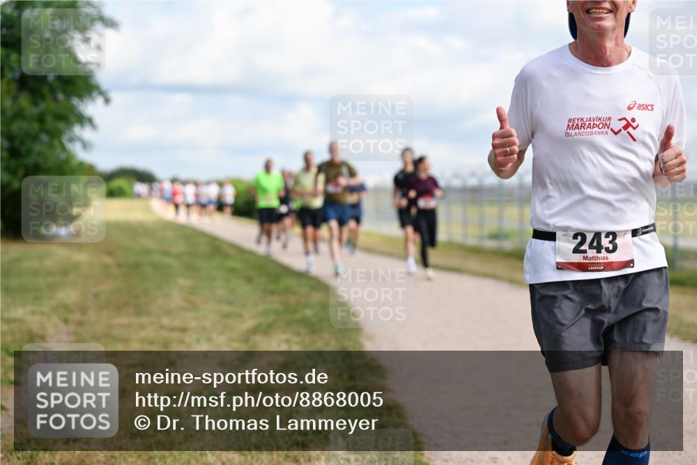 14.09.2025 - Airport Race Dr. Thomas Lammeyer http://msf.ph/oto/8868005 14.09.2025 12:10:58 Laufen 243 meine-sportfotos.de
