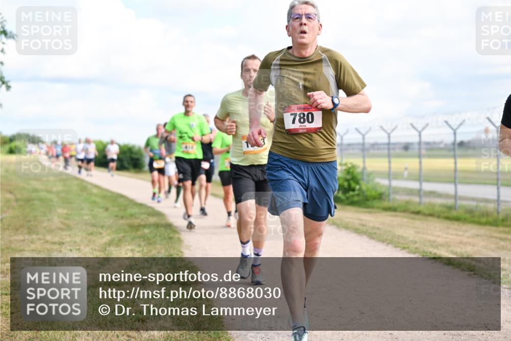14.09.2025 - Airport Race Dr. Thomas Lammeyer http://msf.ph/oto/8868030 14.09.2025 12:11:03 Laufen 780 meine-sportfotos.de