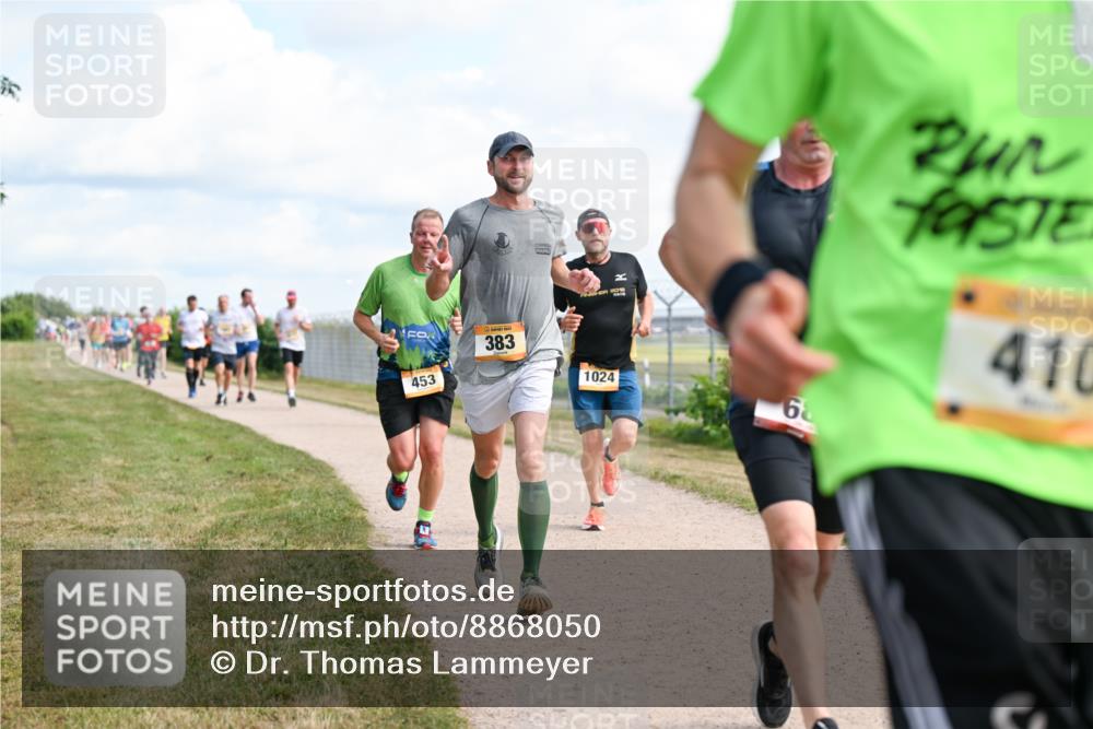 14.09.2025 - Airport Race Dr. Thomas Lammeyer http://msf.ph/oto/8868050 14.09.2025 12:11:06 Laufen 453, 383, 1024, 9, 68, 410 meine-sportfotos.de