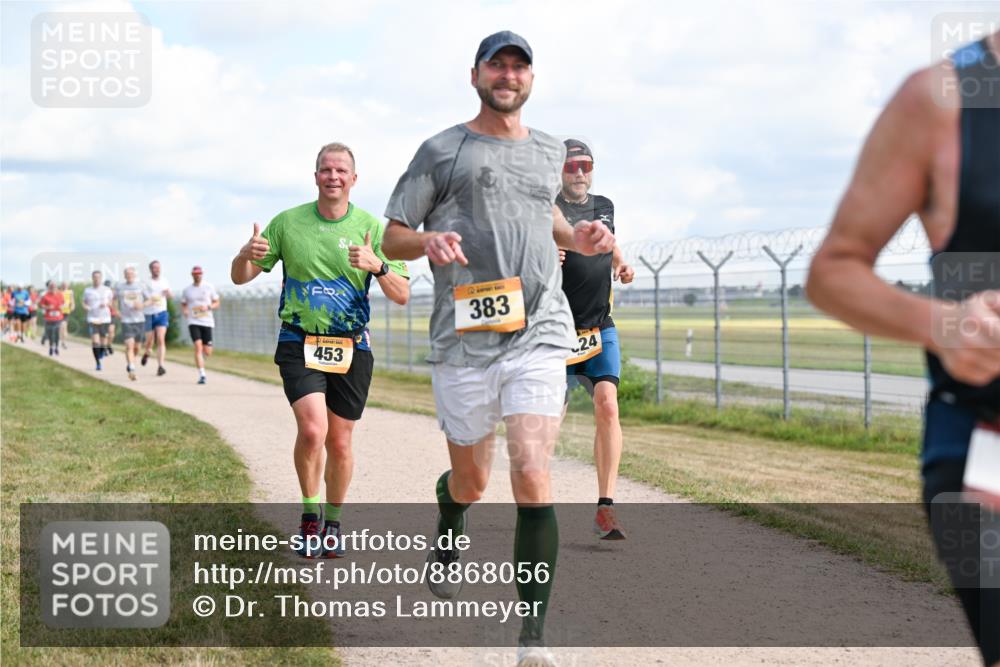 14.09.2025 - Airport Race Dr. Thomas Lammeyer http://msf.ph/oto/8868056 14.09.2025 12:11:07 Laufen 453, 383, 24 meine-sportfotos.de