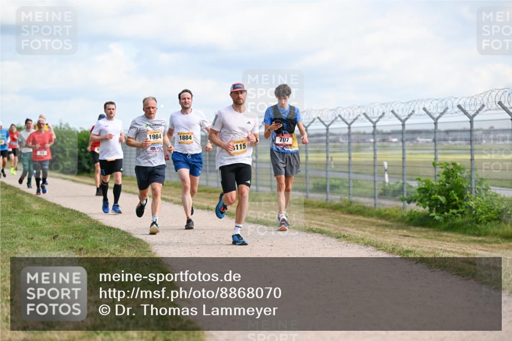 14.09.2025 - Airport Race Dr. Thomas Lammeyer http://msf.ph/oto/8868070 14.09.2025 12:11:10 Laufen 1984, 1884, 707, 115 meine-sportfotos.de