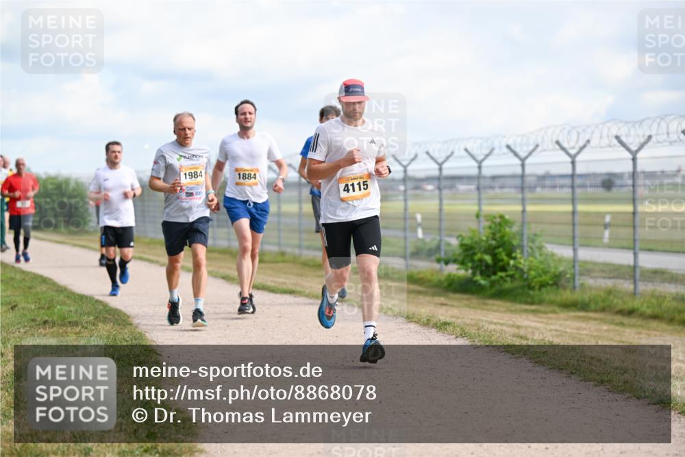 14.09.2025 - Airport Race Dr. Thomas Lammeyer http://msf.ph/oto/8868078 14.09.2025 12:11:11 Laufen 1984, 1884, 4115 meine-sportfotos.de