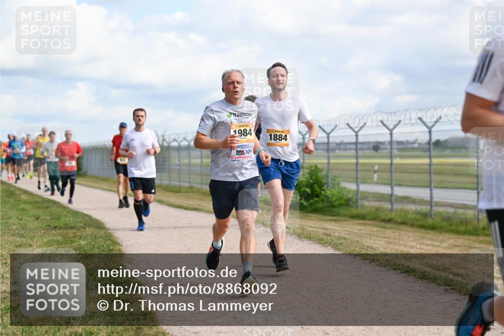 14.09.2025 - Airport Race Dr. Thomas Lammeyer http://msf.ph/oto/8868092 14.09.2025 12:11:14 Laufen 1984, 1884 meine-sportfotos.de
