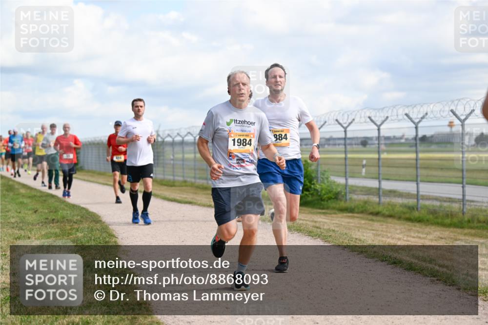 14.09.2025 - Airport Race Dr. Thomas Lammeyer http://msf.ph/oto/8868093 14.09.2025 12:11:14 Laufen 416, 1984, 884 meine-sportfotos.de