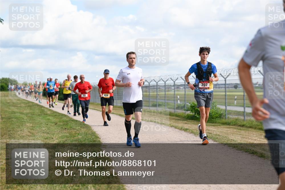 14.09.2025 - Airport Race Dr. Thomas Lammeyer http://msf.ph/oto/8868101 14.09.2025 12:11:15 Laufen 55, 416, 707 meine-sportfotos.de