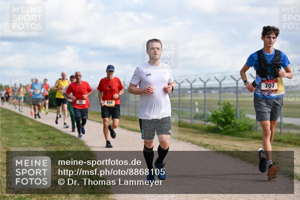 14.09.2025 - Airport Race Dr. Thomas Lammeyer http://msf.ph/oto/8868105 14.09.2025 12:11:16 Laufen 416, 707 meine-sportfotos.de