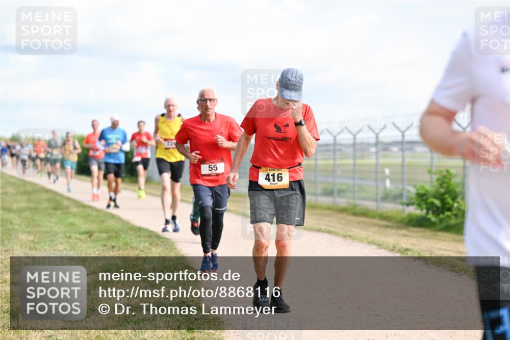 14.09.2025 - Airport Race Dr. Thomas Lammeyer http://msf.ph/oto/8868116 14.09.2025 12:11:17 Laufen 55, 416, 2015 meine-sportfotos.de