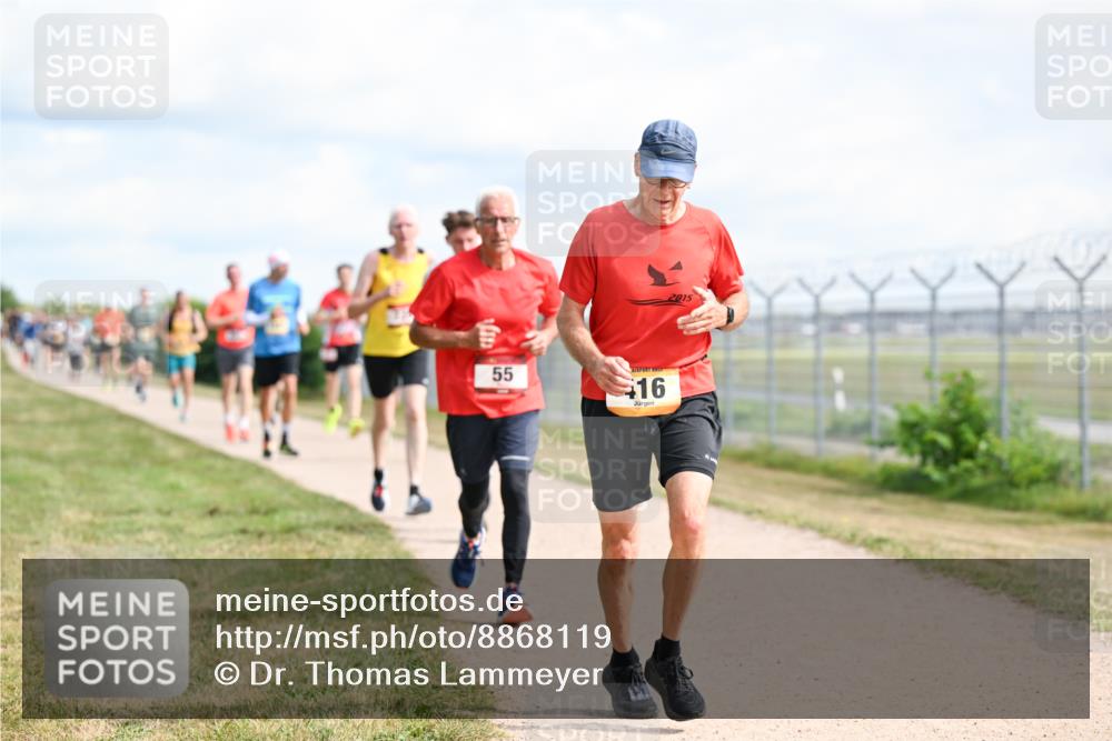 14.09.2025 - Airport Race Dr. Thomas Lammeyer http://msf.ph/oto/8868119 14.09.2025 12:11:18 Laufen 55, 16, 2015 meine-sportfotos.de