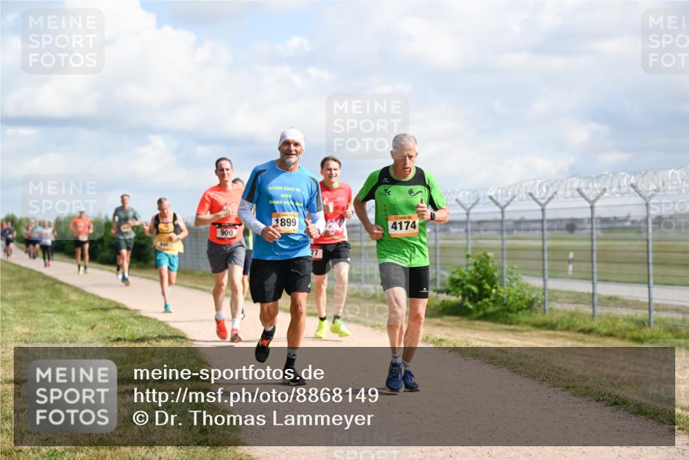 14.09.2025 - Airport Race Dr. Thomas Lammeyer http://msf.ph/oto/8868149 14.09.2025 12:11:23 Laufen 900, 50, 1899, 77, 4174 meine-sportfotos.de