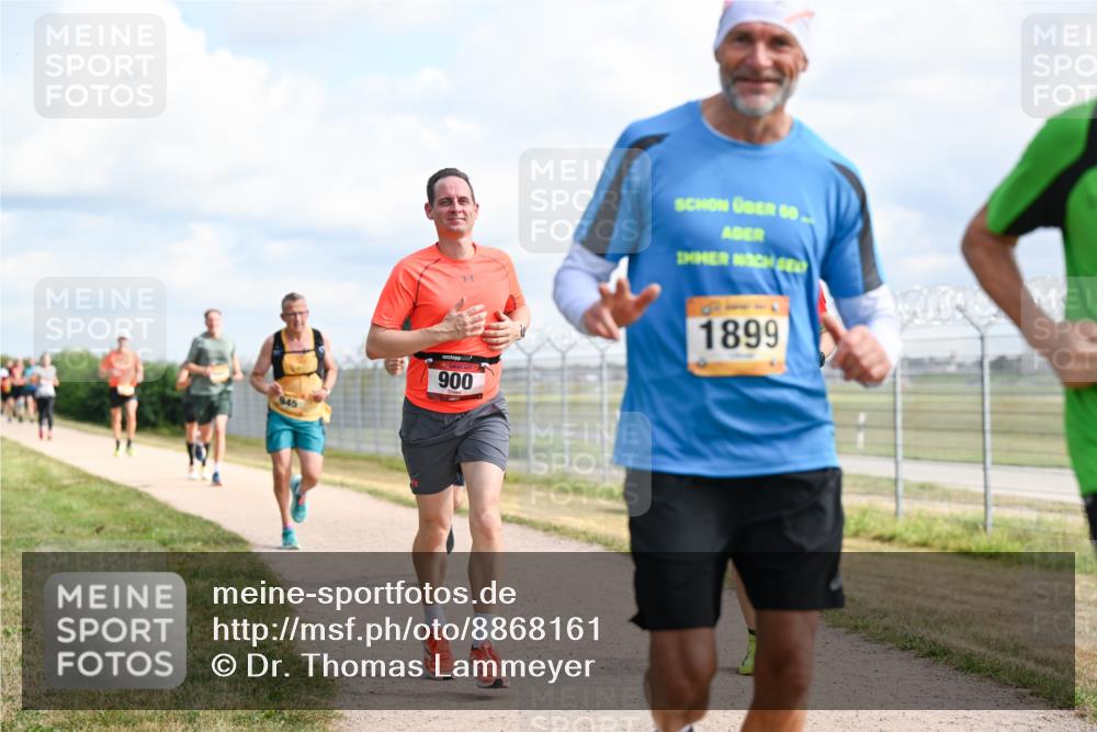 14.09.2025 - Airport Race Dr. Thomas Lammeyer http://msf.ph/oto/8868161 14.09.2025 12:11:25 Laufen 945, 900, 1899 meine-sportfotos.de