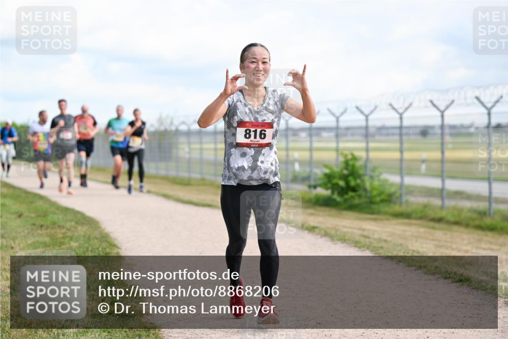 14.09.2025 - Airport Race Dr. Thomas Lammeyer http://msf.ph/oto/8868206 14.09.2025 12:11:37 Laufen 816 meine-sportfotos.de